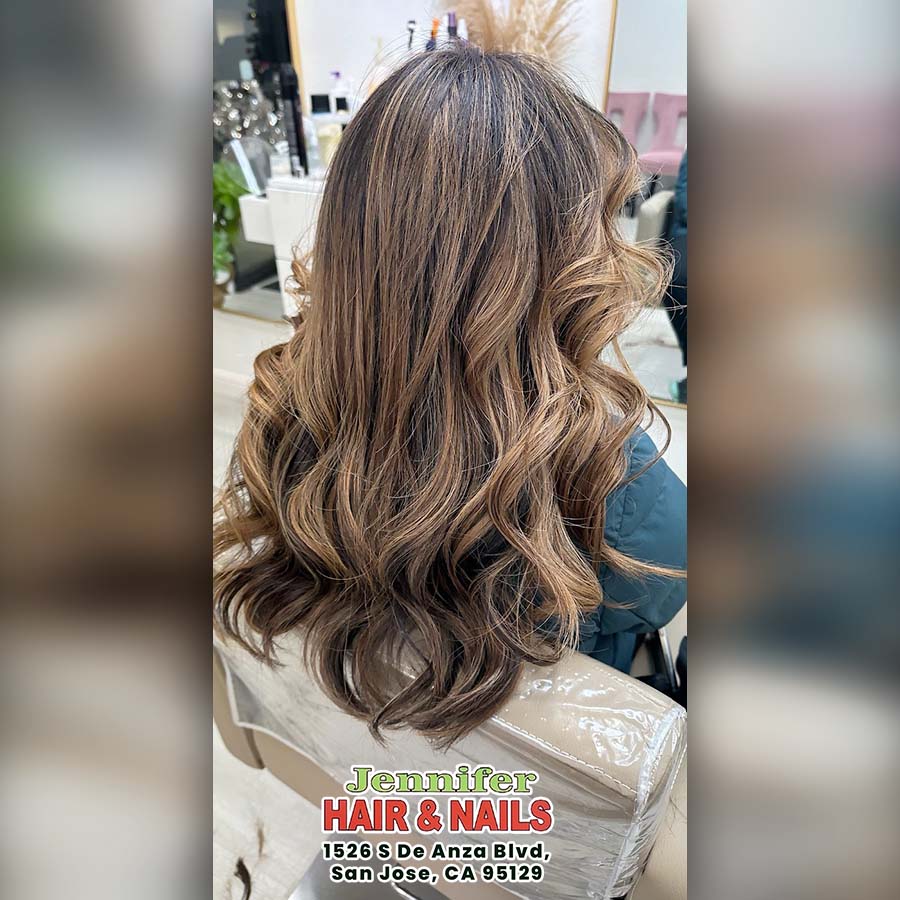 Wavy hairstyle for woman this Thanksgiving 2024 at Jennifer Hair & Nails San Jose, CA 95129