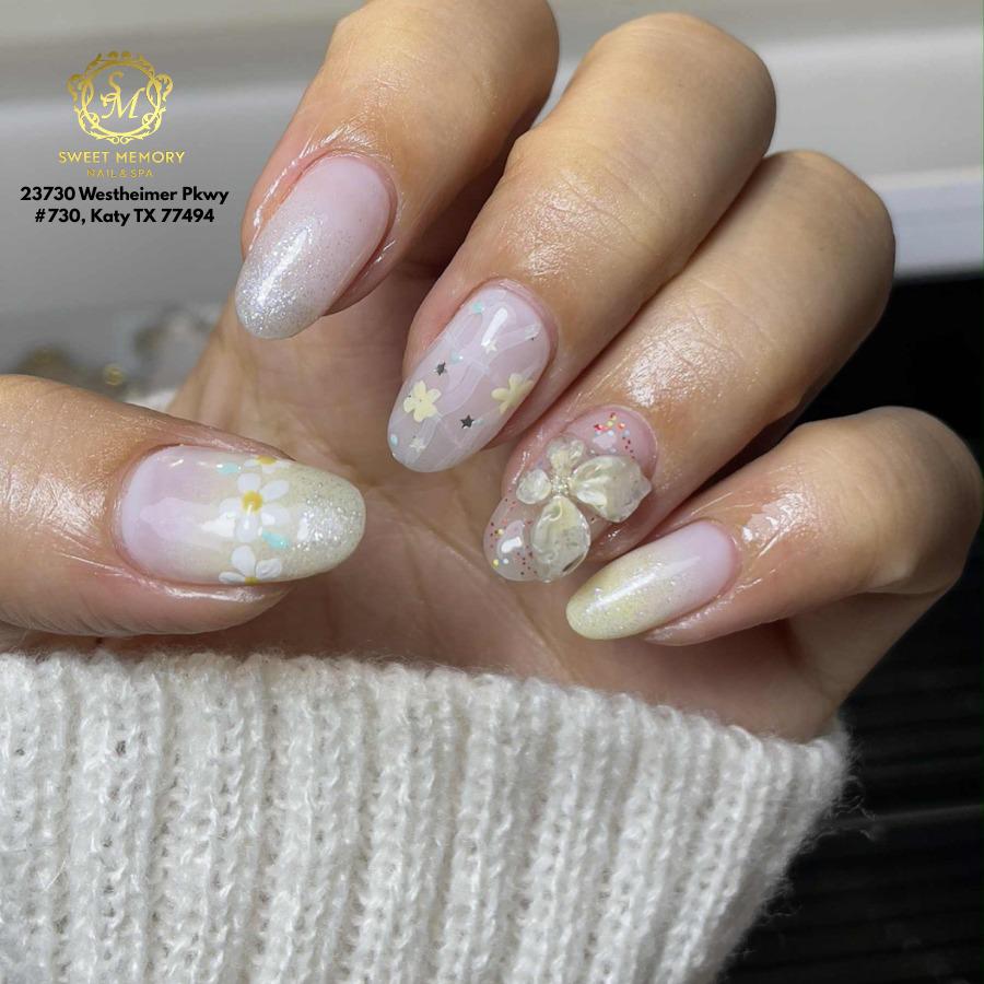 Cat Eye Nails Design Simple with Glitter: Trends, Tips & Inspirations