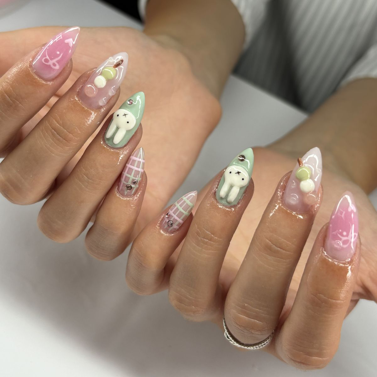 Your Nail Art Look for Easter at Elite Nail Salon Kissimmee, FL 34746